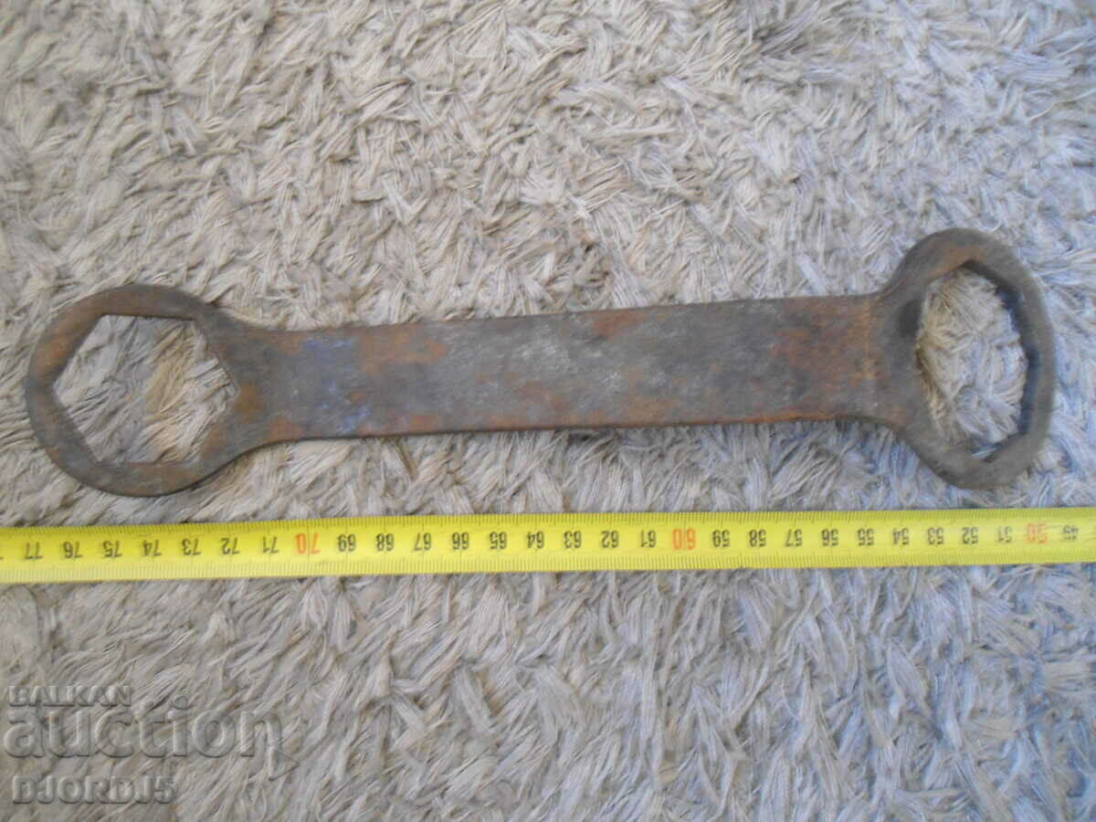 Old key - 5 Old key - 5