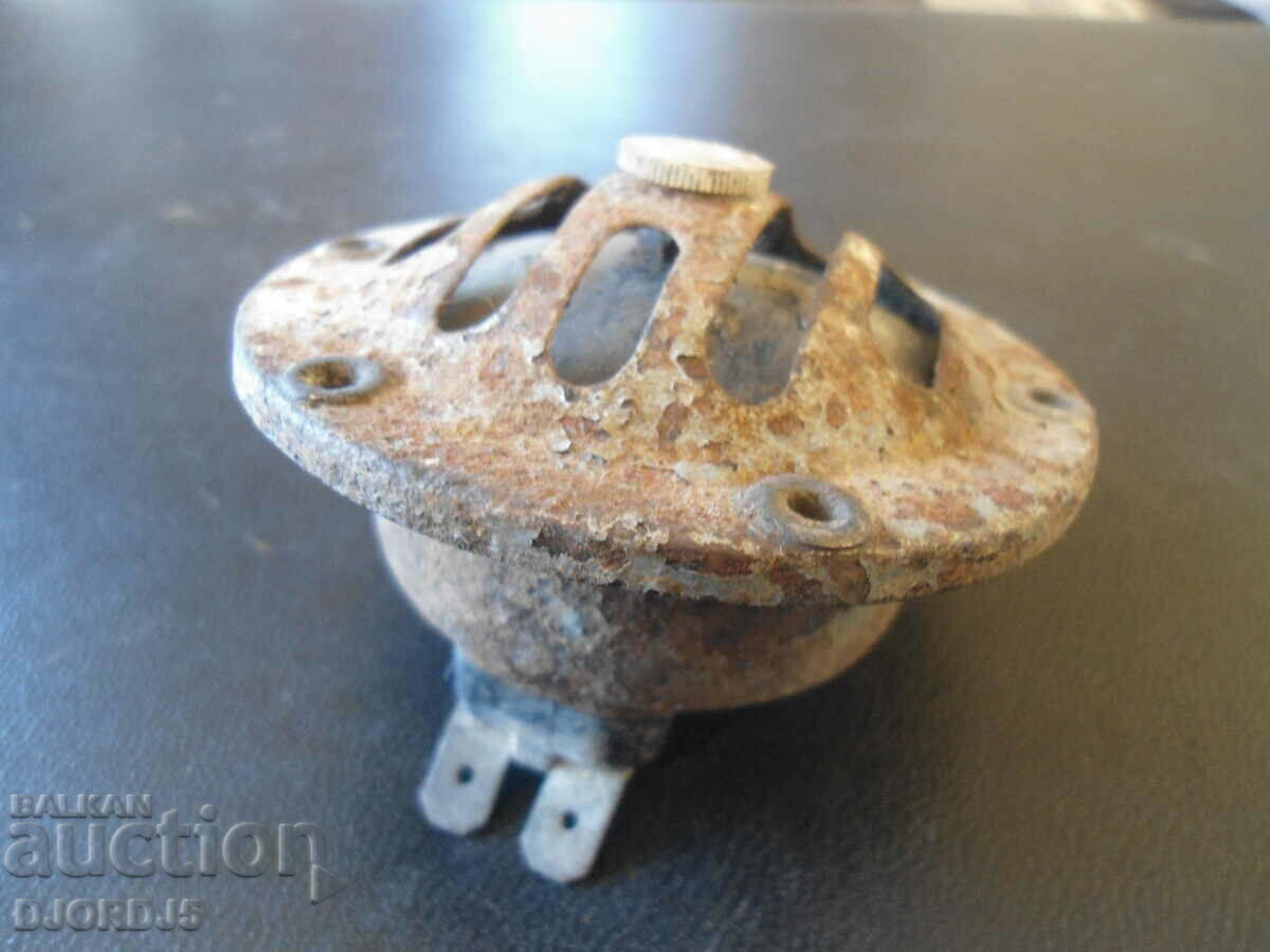 Old thrombus for a motorcycle with price 3.00 BGN | € 1.53