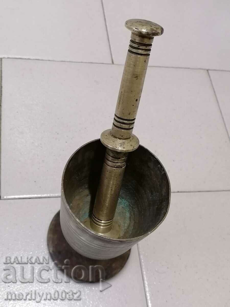 Old bronze mortar, hammer, mortar with price 69.00 BGN | € 35.28 Old bronze mortar, hammer, mortar with price 69.00 BGN | € 35.28