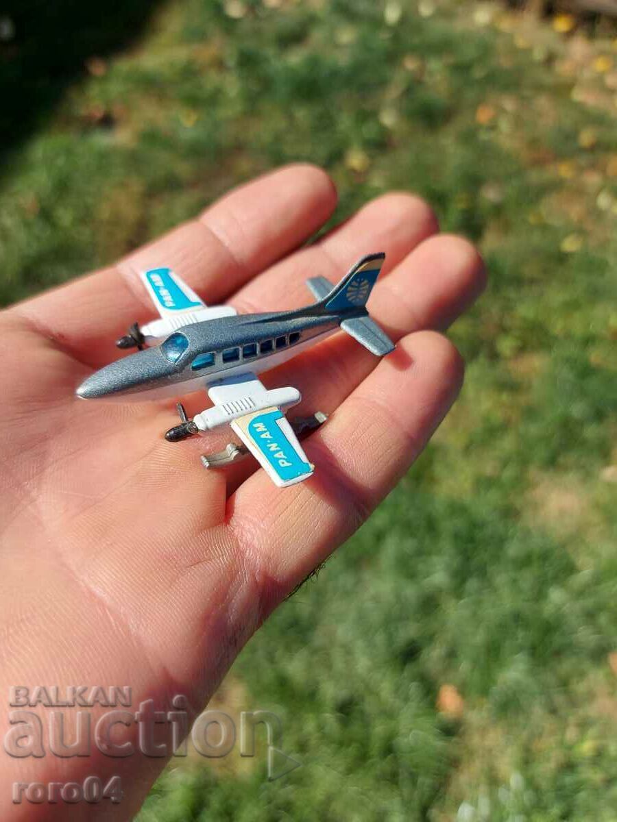 CESSNA - N 402 CW