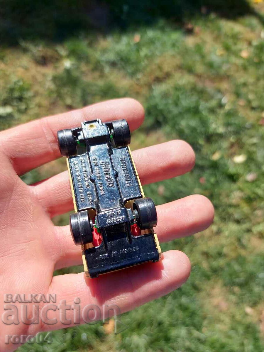 MATCHBOX - 1975 No 20 POLICE PATROL - MADE IN ENGLAND with price 30.00 BGN | € 15.34 MATCHBOX - 1975 No 20 POLICE PATROL - MADE IN ENGLAND with price 30.00 BGN | € 15.34