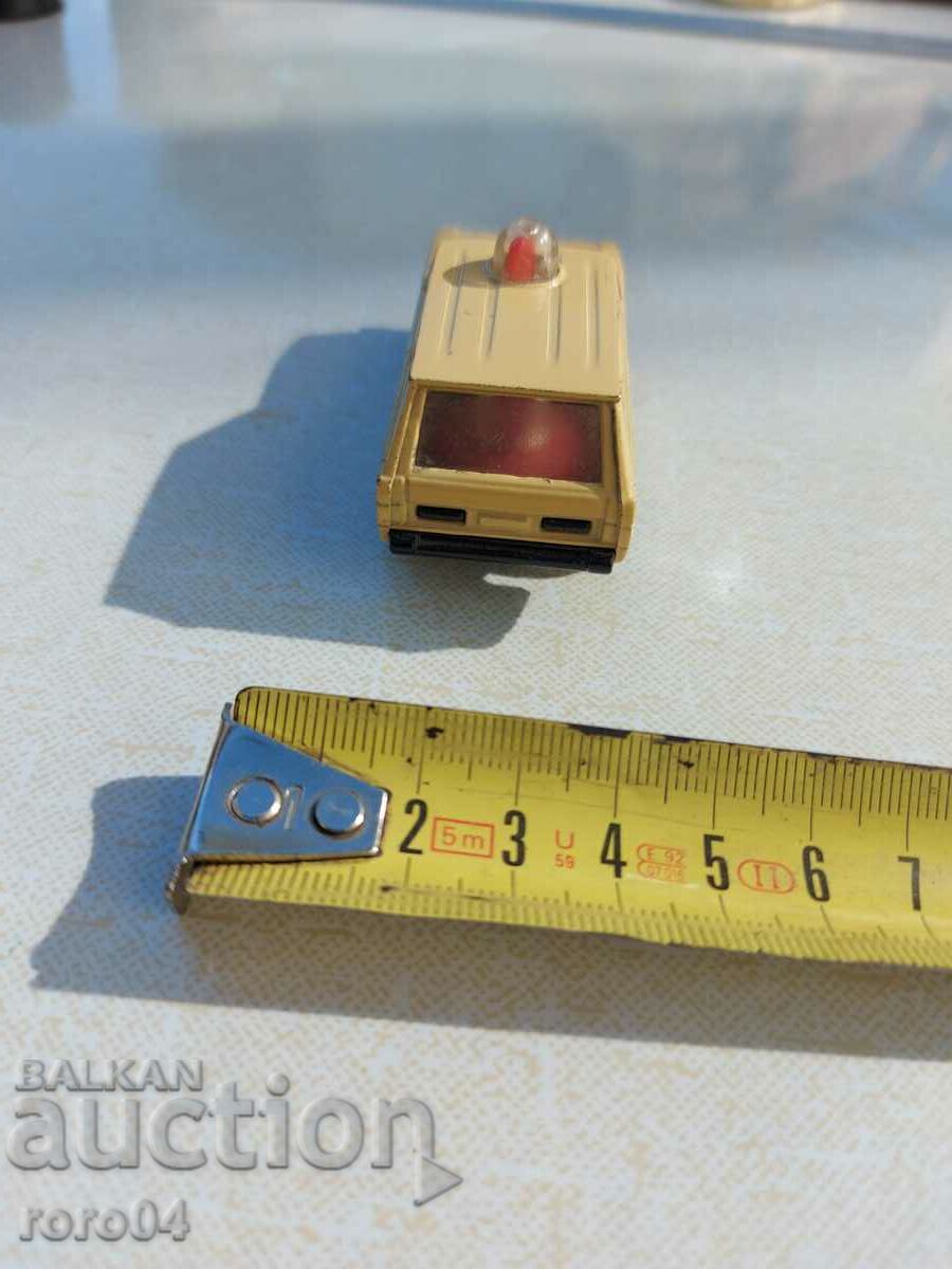 MATCHBOX - 1975 No 20 POLICE PATROL - MADE IN ENGLAND - 7 MATCHBOX - 1975 No 20 POLICE PATROL - MADE IN ENGLAND - 7