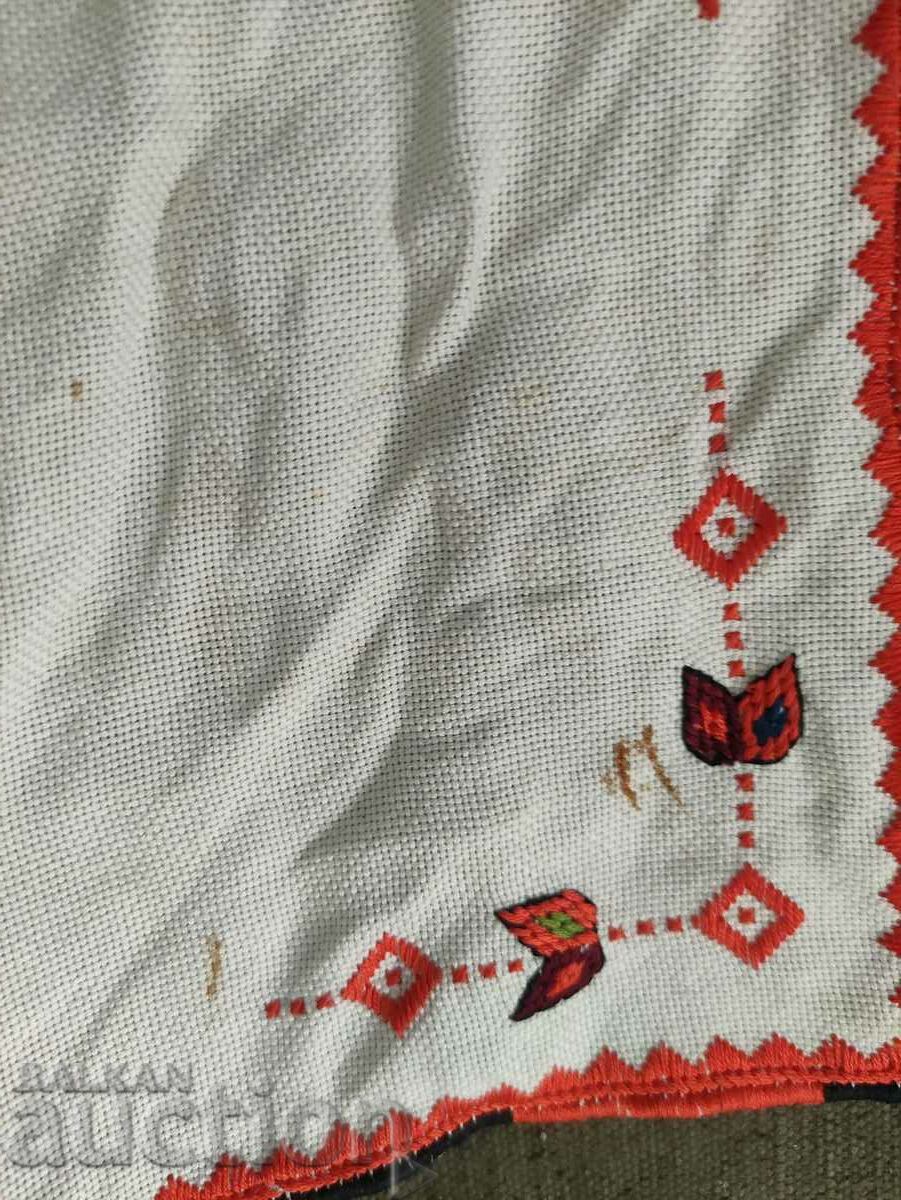 Towel with embroidery with price 20.00 BGN | € 10.23 Towel with embroidery with price 20.00 BGN | € 10.23