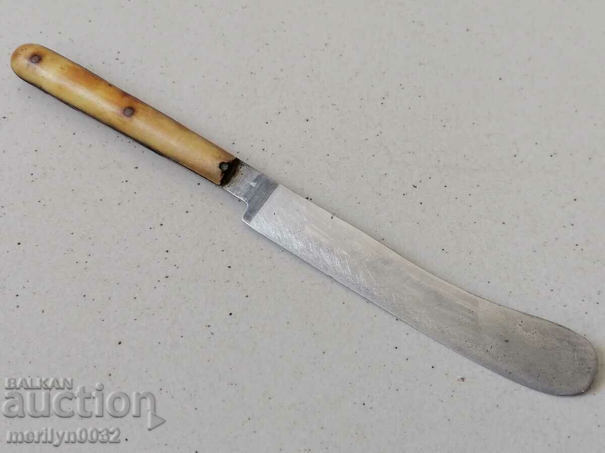 An old household knife with horn-burnt stainless steel blade with price 33.00 BGN | € 16.87 An old household knife with horn-burnt stainless steel blade with price 33.00 BGN | € 16.87