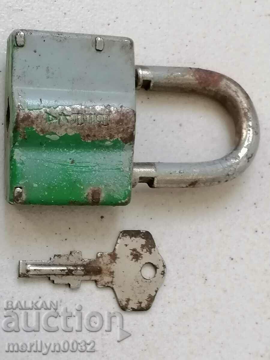 Padlock with key from the 1970s padlock suitcase lock with price 30.00 BGN | € 15.34