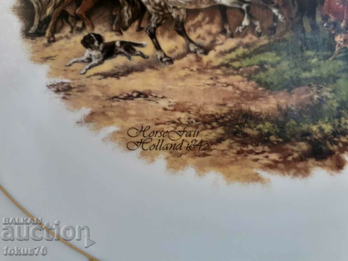 Delivery of Old porcelain Greece collectible plate Delivery of Old porcelain Greece collectible plate