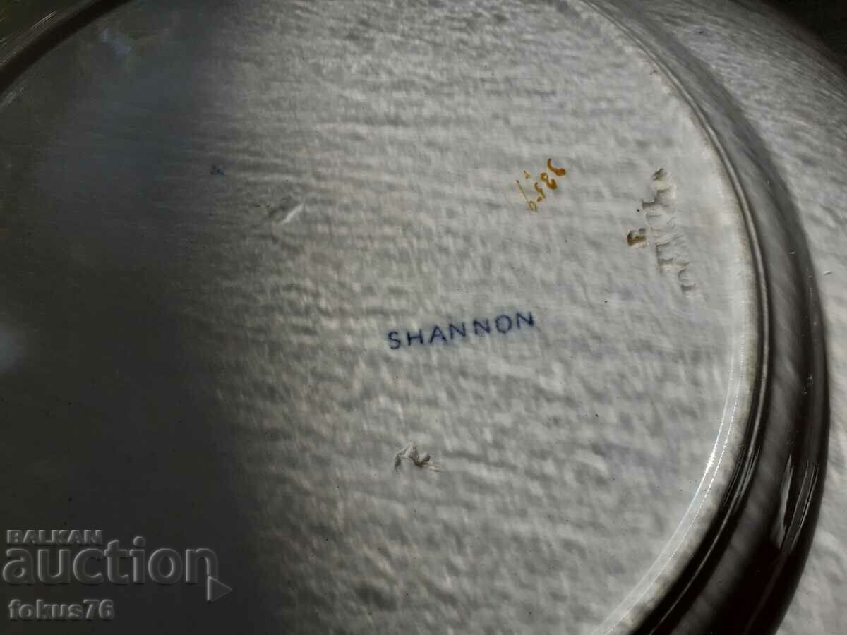 Delivery of Vintage SHANNON porcelain collectible plate Delivery of Vintage SHANNON porcelain collectible plate