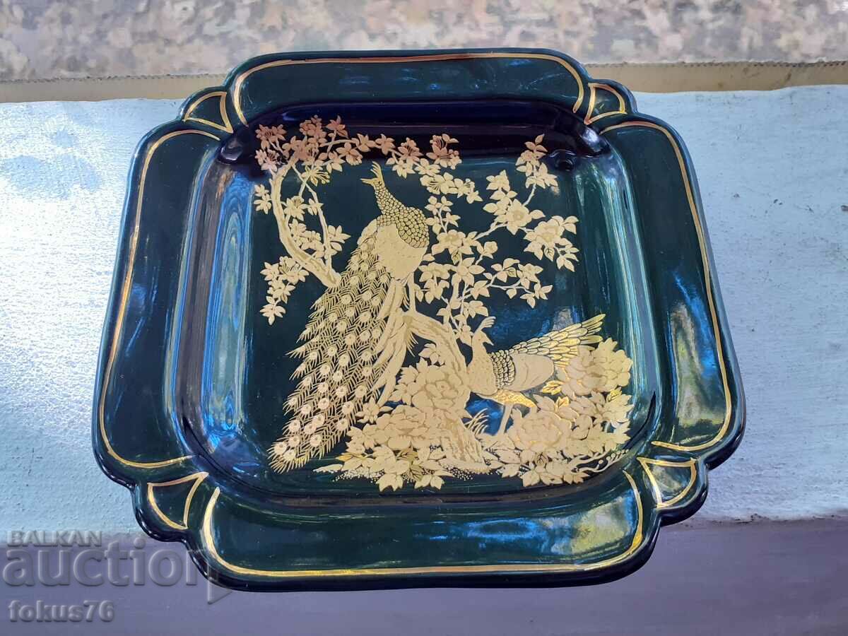 Old porcelain collector's plate gilt with price 140.00 BGN | € 71.58