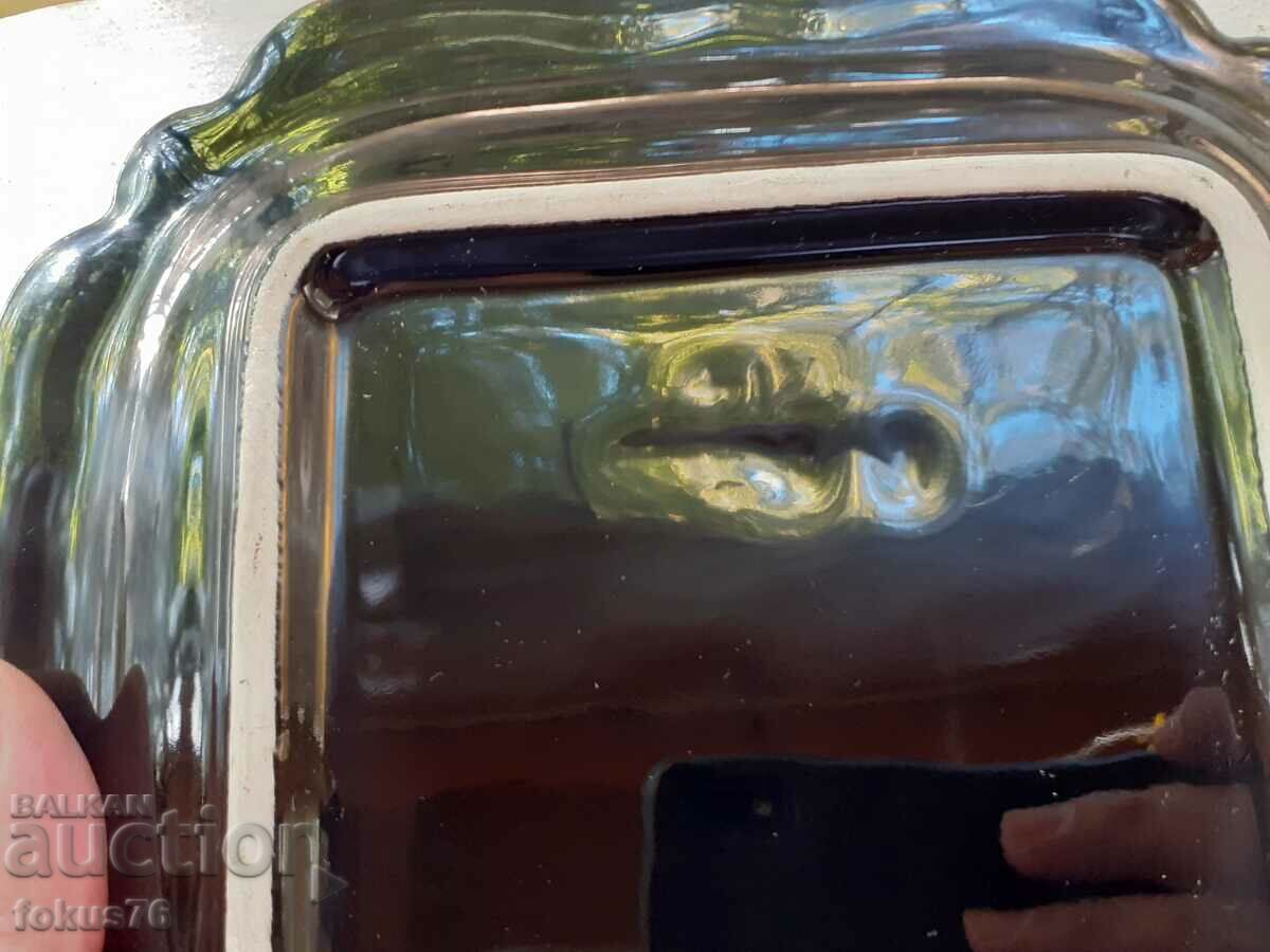 Delivery of Old porcelain collector's plate gilt