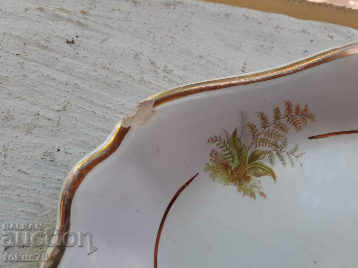 Auction Old porcelain collector's plate KERAMIKUS GREECE Auction Old porcelain collector's plate KERAMIKUS GREECE