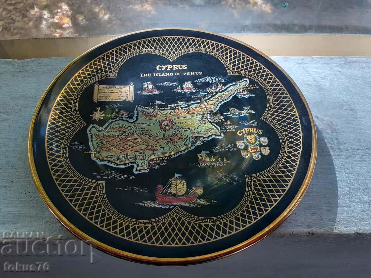Old porcelain collection plate CYPRUS with price 130.00 BGN | € 66.47 Old porcelain collection plate CYPRUS with price 130.00 BGN | € 66.47