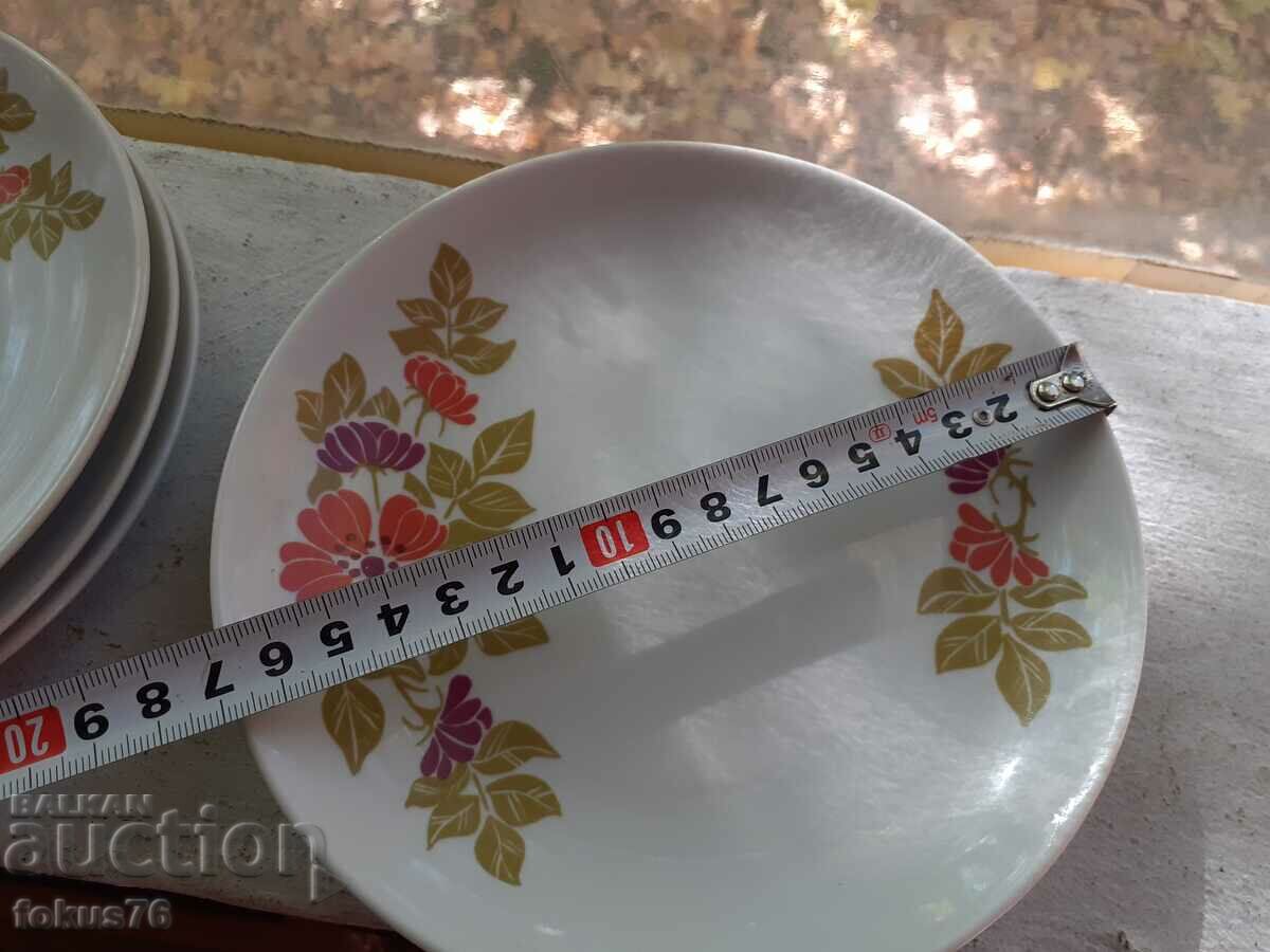 Farfurii vechi de colectie din portelan - 6 bucati - Grecia - 6 Farfurii vechi de colectie din portelan - 6 bucati - Grecia - 6