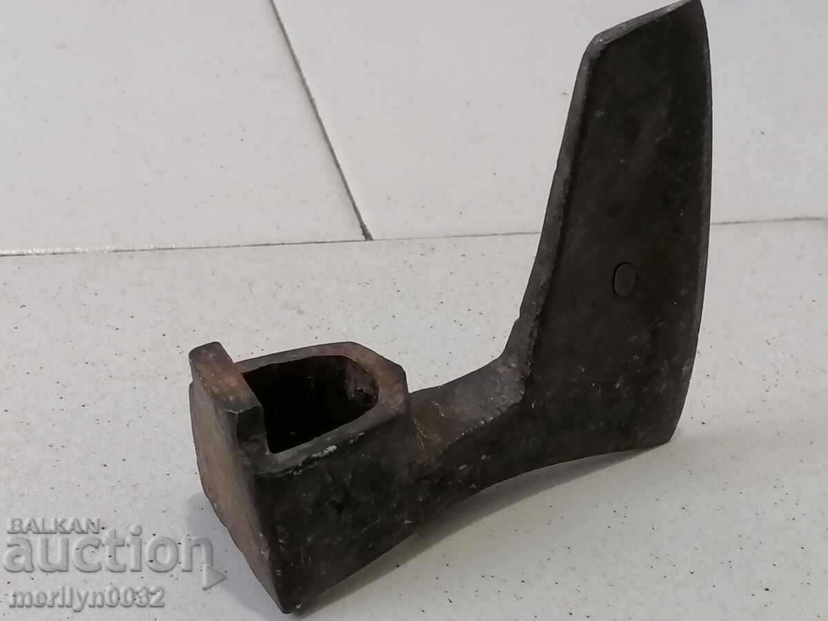 Delivery of Old hammer wort iron tool of Bulgaria