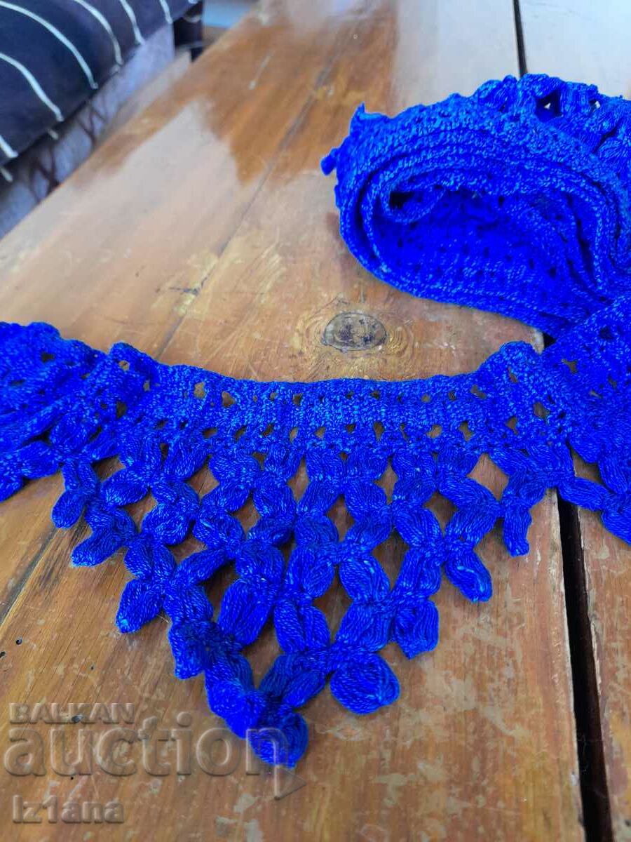 Auction Old lace Auction Old lace