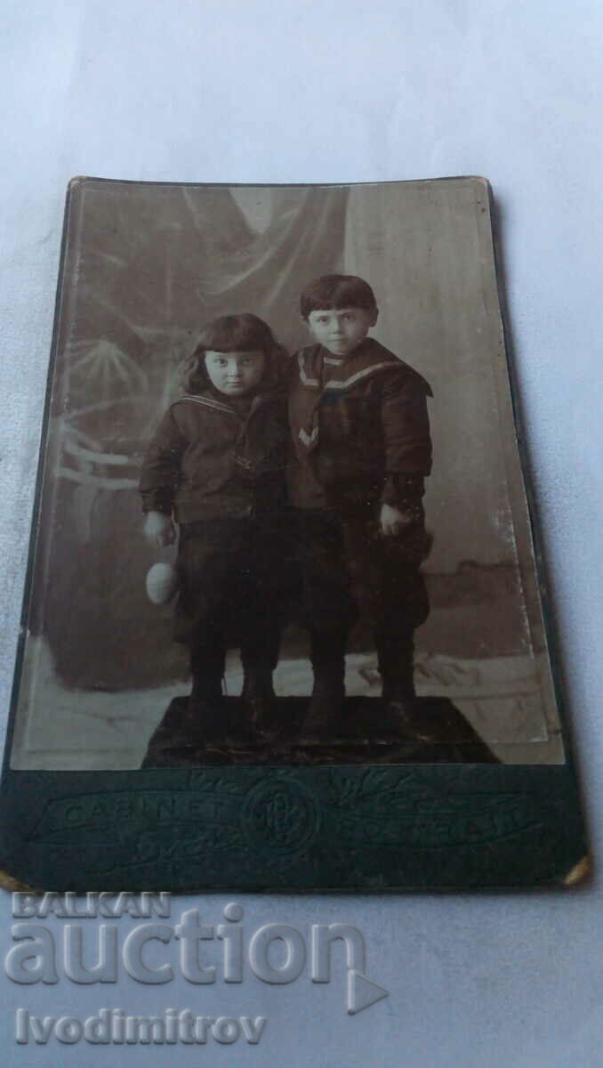Foto Băiat și fată Carton