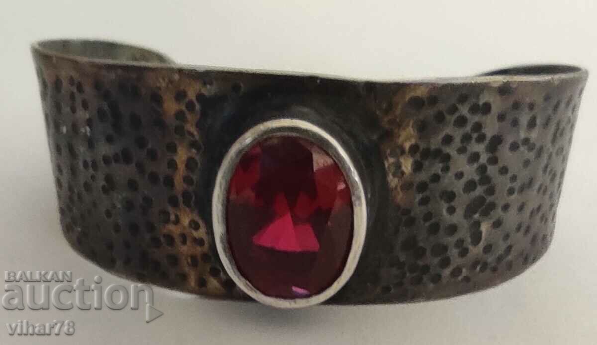 Delivery of silver bracelet Delivery of silver bracelet