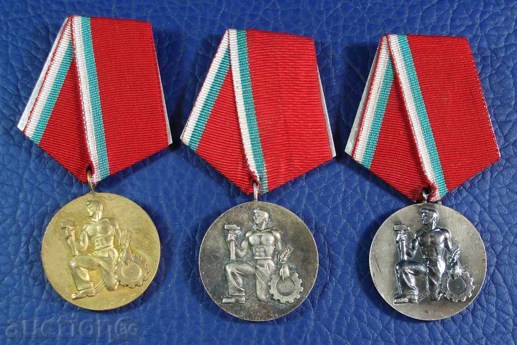 2859 Ordinul Poporului Muncii din Bulgaria Bronz Argint Aur