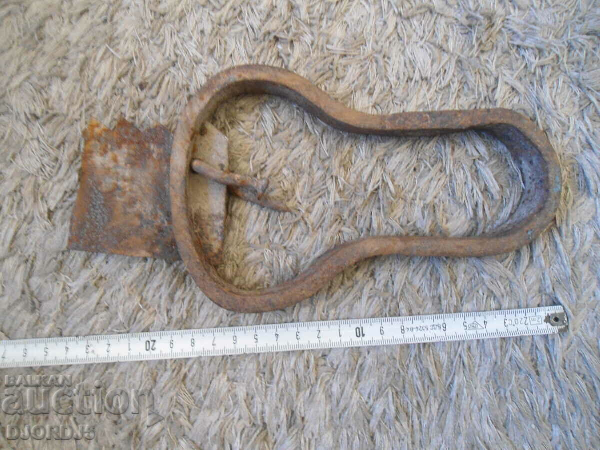 Delivery of Old wrought iron Delivery of Old wrought iron