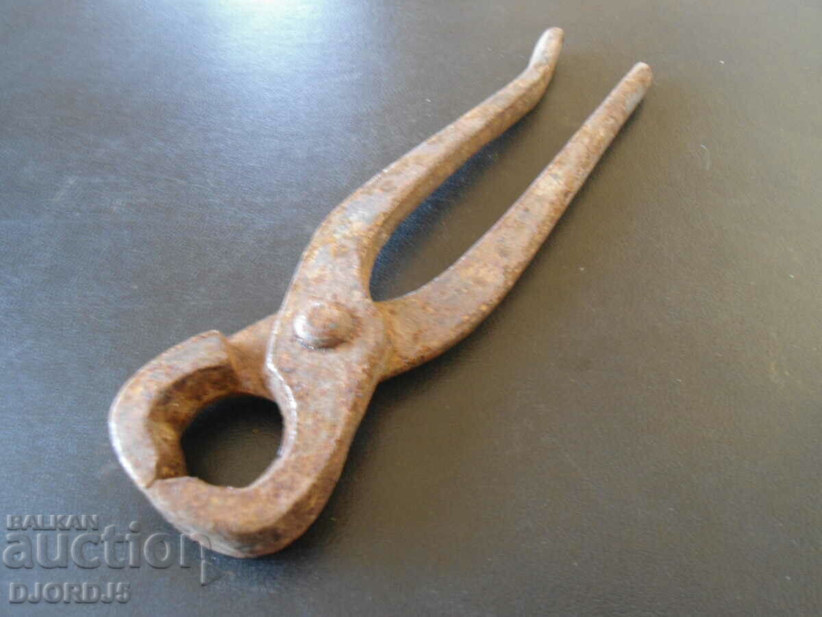 παλιά πένσα με τιμή 4.00 BGN | € 2.05 παλιά πένσα με τιμή 4.00 BGN | € 2.05