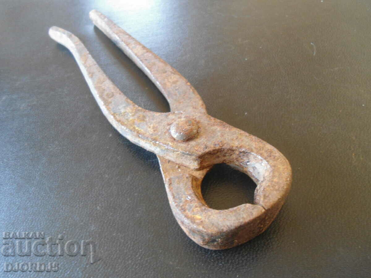 Δημοπρασία παλιά πένσα Δημοπρασία παλιά πένσα