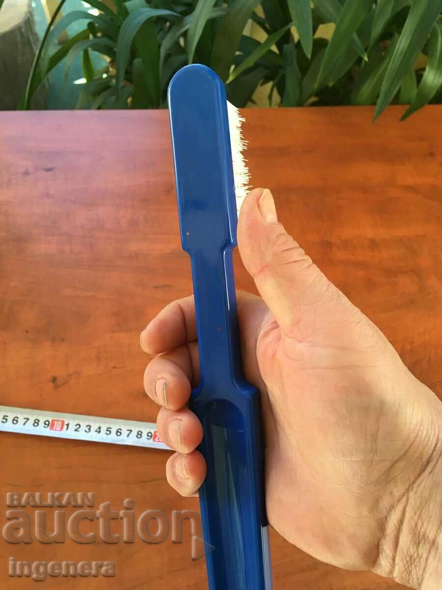 Licitație PERIUȚA DINȚI DE CAL PUBLICITATE MARE SOUVENIR Licitație PERIUȚA DINȚI DE CAL PUBLICITATE MARE SOUVENIR