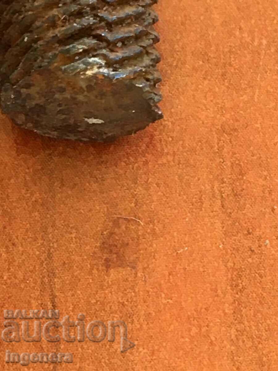 ROUND SAW AN OLD TOOL WITH A WOODEN HANDLE - 5 ROUND SAW AN OLD TOOL WITH A WOODEN HANDLE - 5