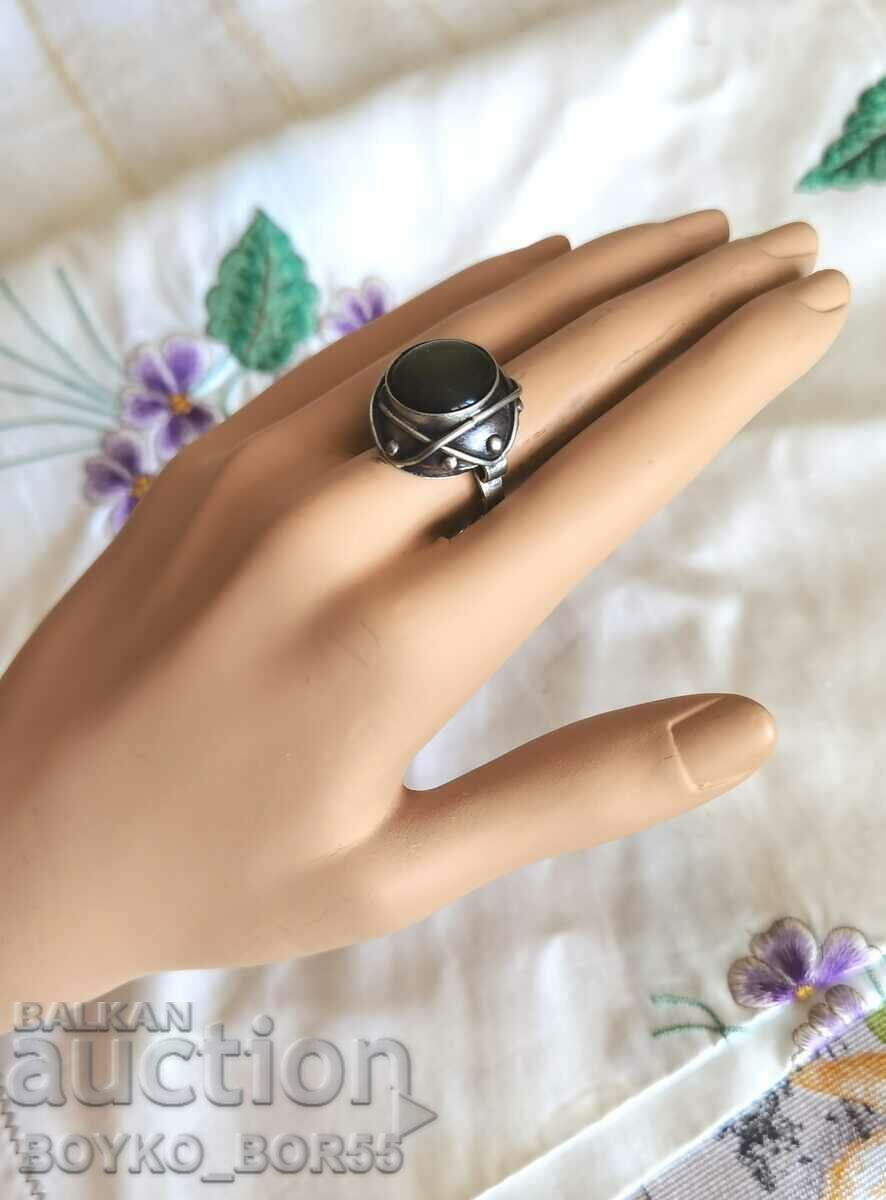 Antique Royal Adjustable Green Stone Ring - 6 Antique Royal Adjustable Green Stone Ring - 6