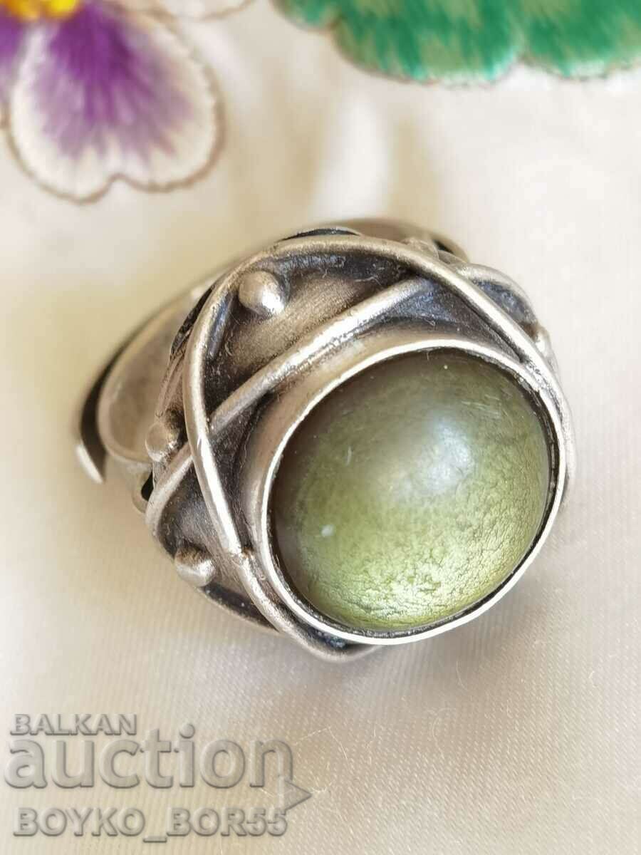 Antique Royal Adjustable Green Stone Ring
