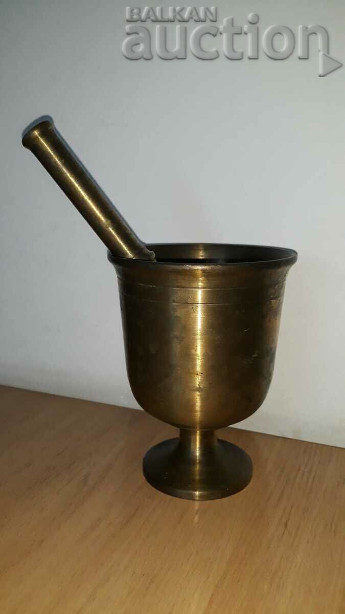 Old bronze mortar with hammer, mortar with price 45.00 BGN | € 23.01 Old bronze mortar with hammer, mortar with price 45.00 BGN | € 23.01