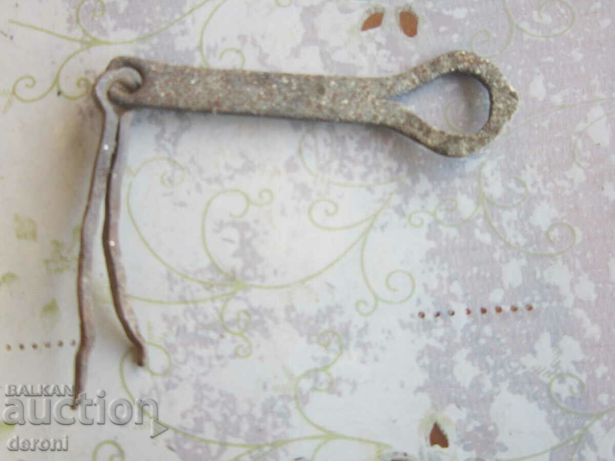 Auction Antique wrought iron latch bolt Auction Antique wrought iron latch bolt