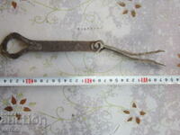 Antique wrought iron latch bolt