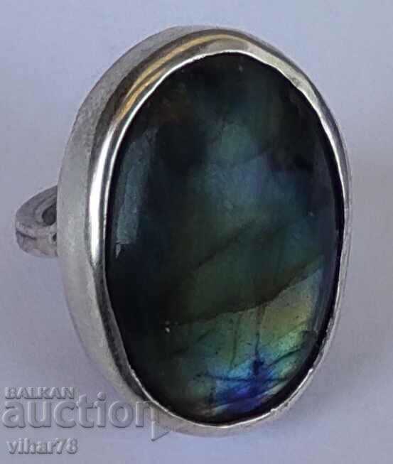 SOLID SILVER RING WITH SPECTROLYTE