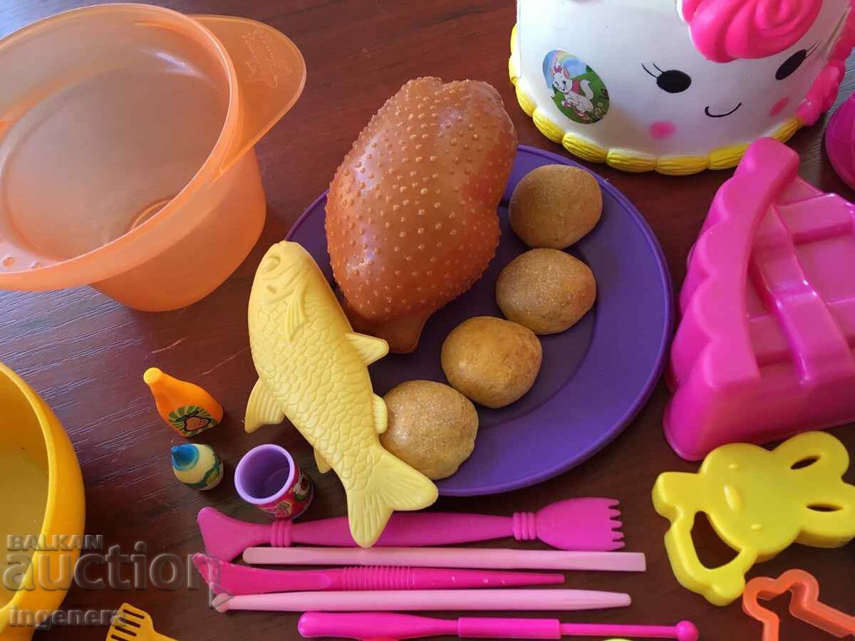 LOT TOY CHILDREN'S TOYS with price 10.00 BGN | € 5.11