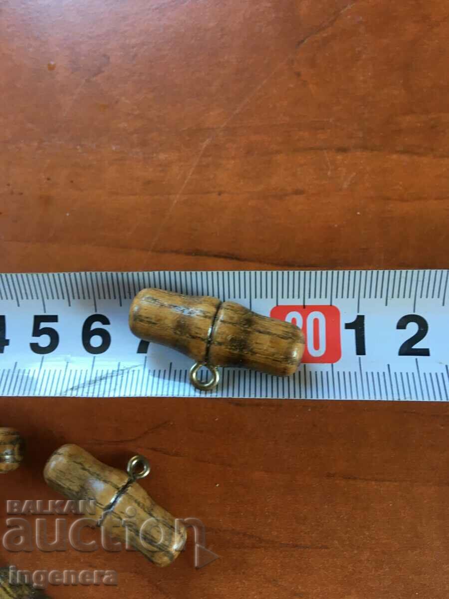 Auction  BUTTON BUTTONS RETRO WOOD-12 PCS