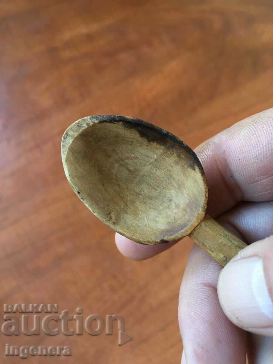 ANTIQUE SMALL WOODEN SPOON - 6 ANTIQUE SMALL WOODEN SPOON - 6