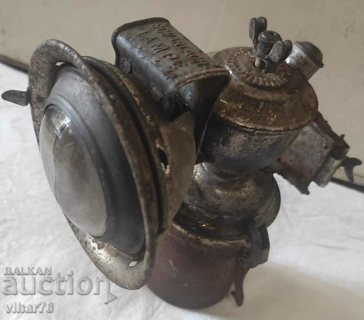 An old miner's lamp with price 119.99 BGN | € 61.35 An old miner's lamp with price 119.99 BGN | € 61.35