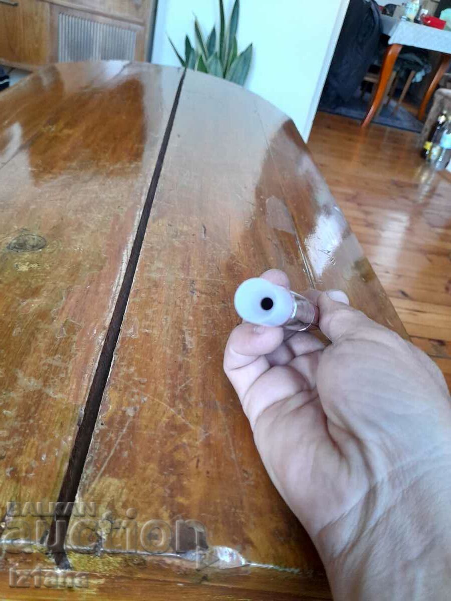 Delivery of Old flashlight, flashlight Delivery of Old flashlight, flashlight