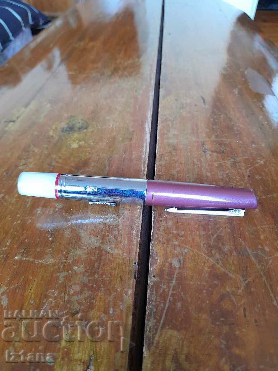 Old flashlight, flashlight Old flashlight, flashlight