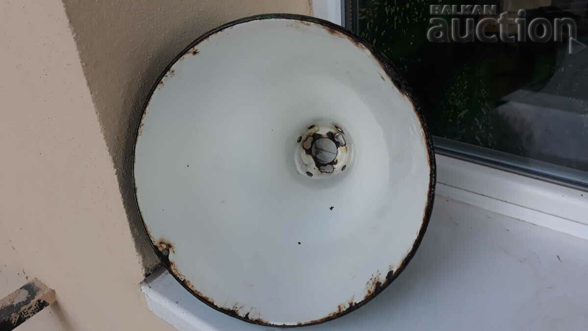 промишлен рефлектор ретро емайлирана лампа соц 70те - 5 промишлен рефлектор ретро емайлирана лампа соц 70те - 5