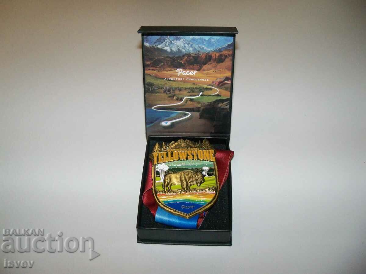 Medalie Pacer de colecție Yellowstone în cutie originală