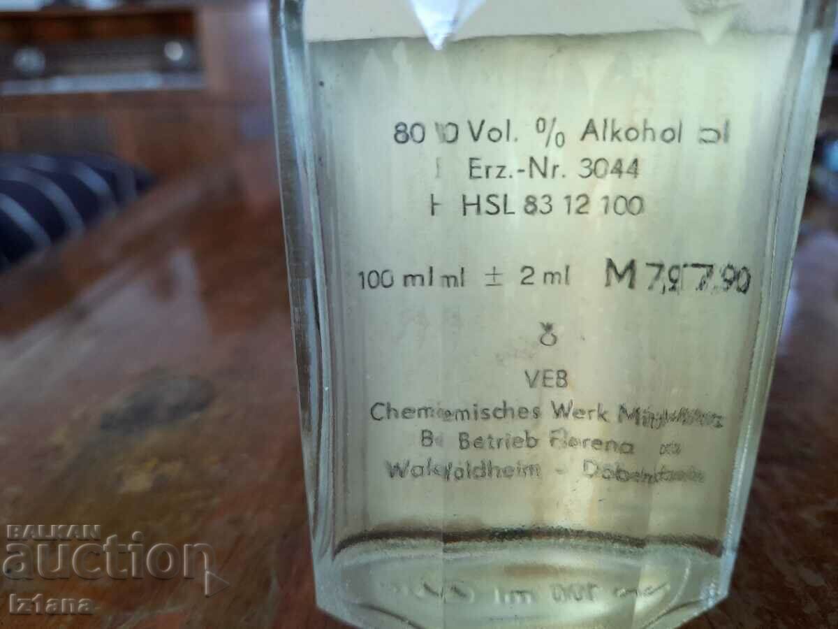 Delivery of Kolnitch watter old cologne Delivery of Kolnitch watter old cologne