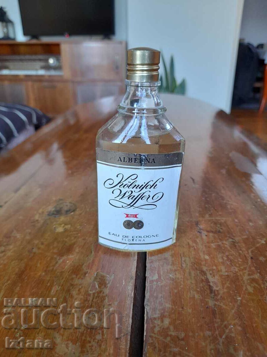Kolnitch watter old cologne Kolnitch watter old cologne