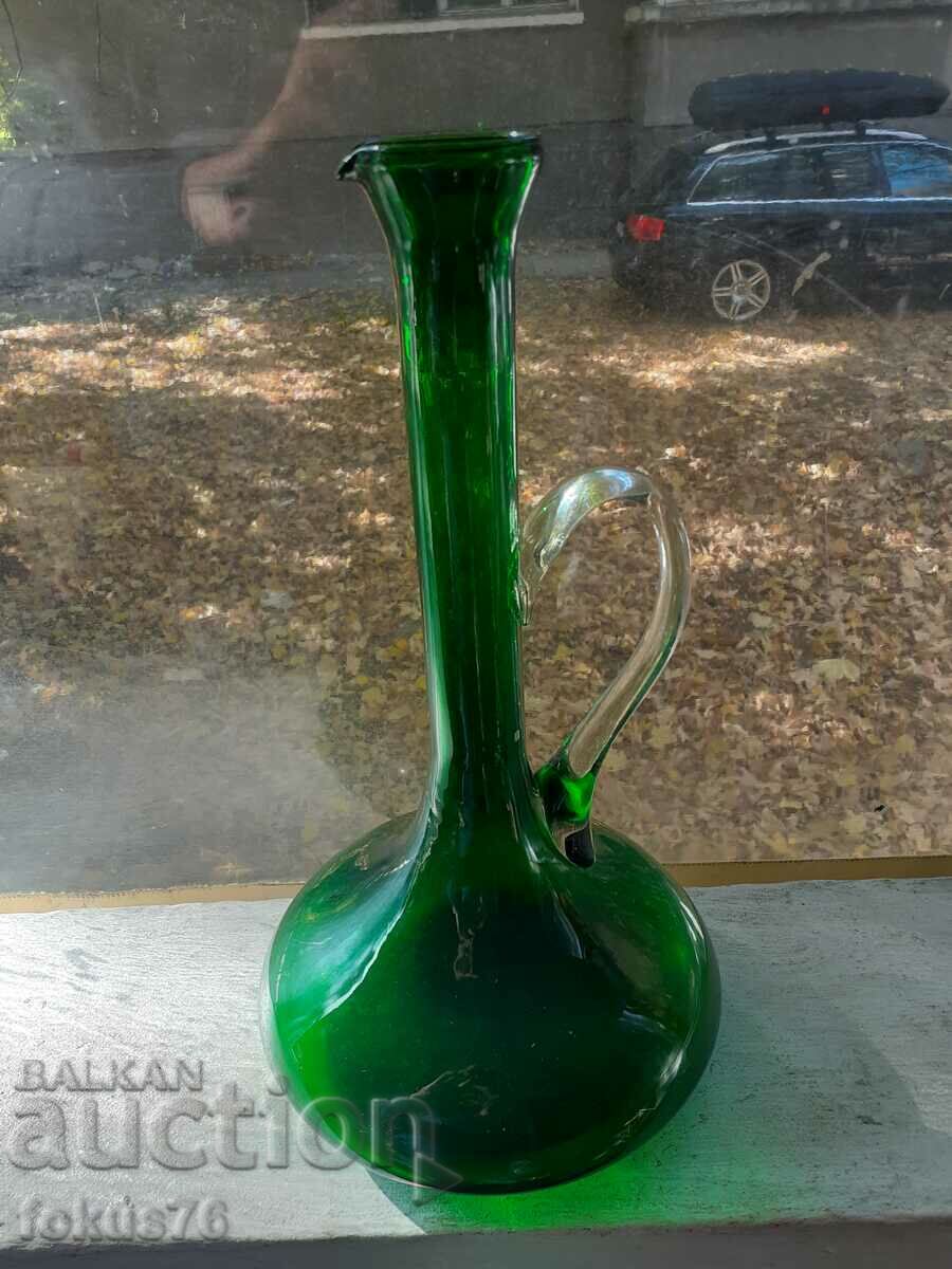 Uimitor decantor de carafe cu ulcior verde mare cu preț 230.00 BGN | € 117.60