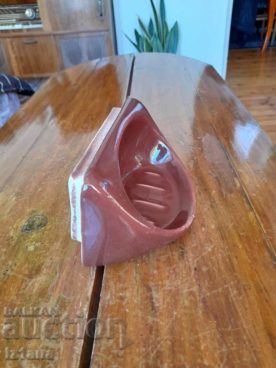 Delivery of Old earthenware soap dish Delivery of Old earthenware soap dish