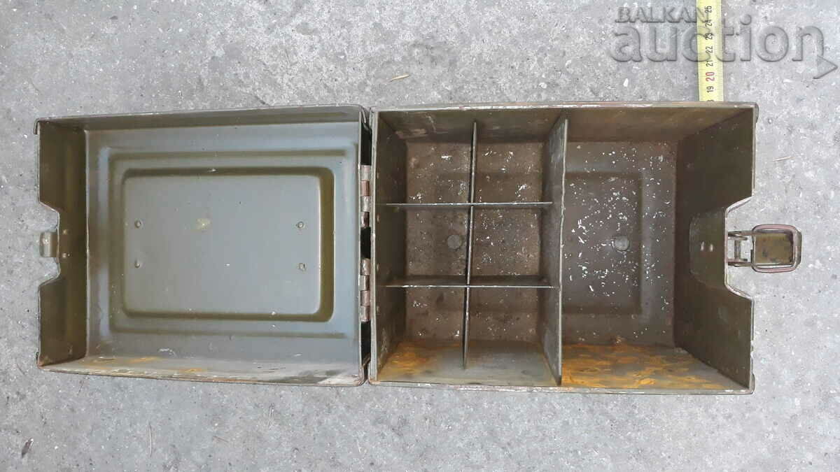 vintage military box box cartridge tube with price 41.00 BGN | € 20.96 vintage military box box cartridge tube with price 41.00 BGN | € 20.96