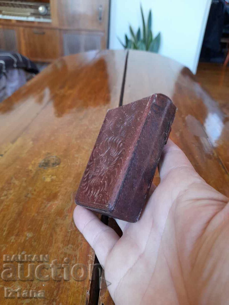Auction  Old leather snuff box for cigarettes, case BGA Balkan, Balkan