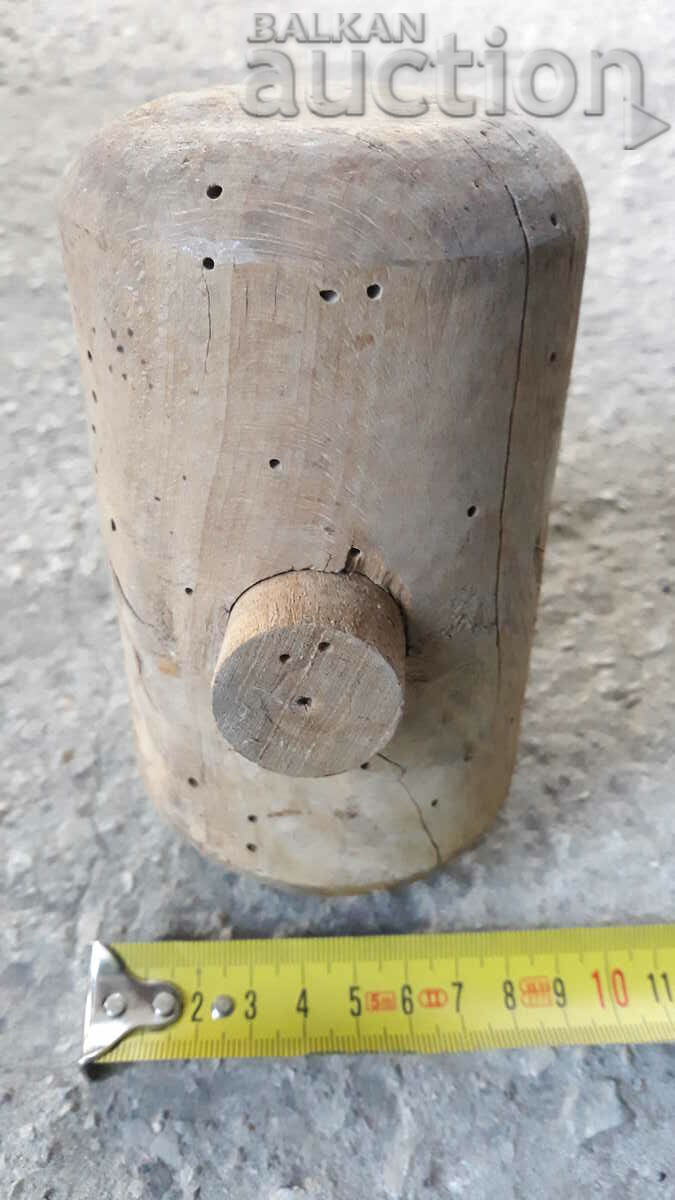 MASSIVE STAR WOODEN CHOCOLATE - EXCELLENT - 6