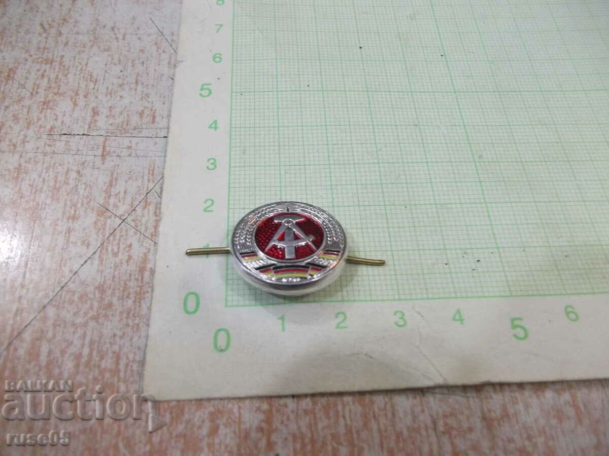 Cockade German from the GDR with price 20.00 BGN | € 10.23 Cockade German from the GDR with price 20.00 BGN | € 10.23