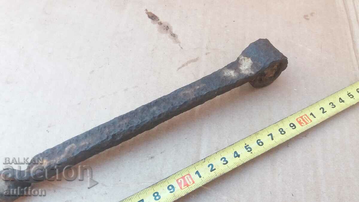 Auction FORGED RENAISSANCE MITCAP, DRILL TOOL - CRANE Auction FORGED RENAISSANCE MITCAP, DRILL TOOL - CRANE