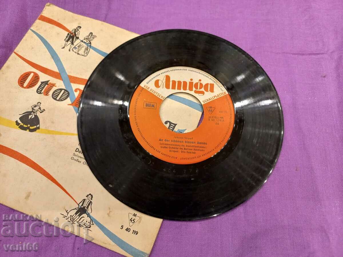Gramophone record - small format - Otto Dobrindt with price 1.50 BGN | € 0.77 Gramophone record - small format - Otto Dobrindt with price 1.50 BGN | € 0.77